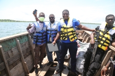 VISIT TO TEACHERS IN ISLAND COMMUNITIES WITH THE BRONG AHAFO REGION_15